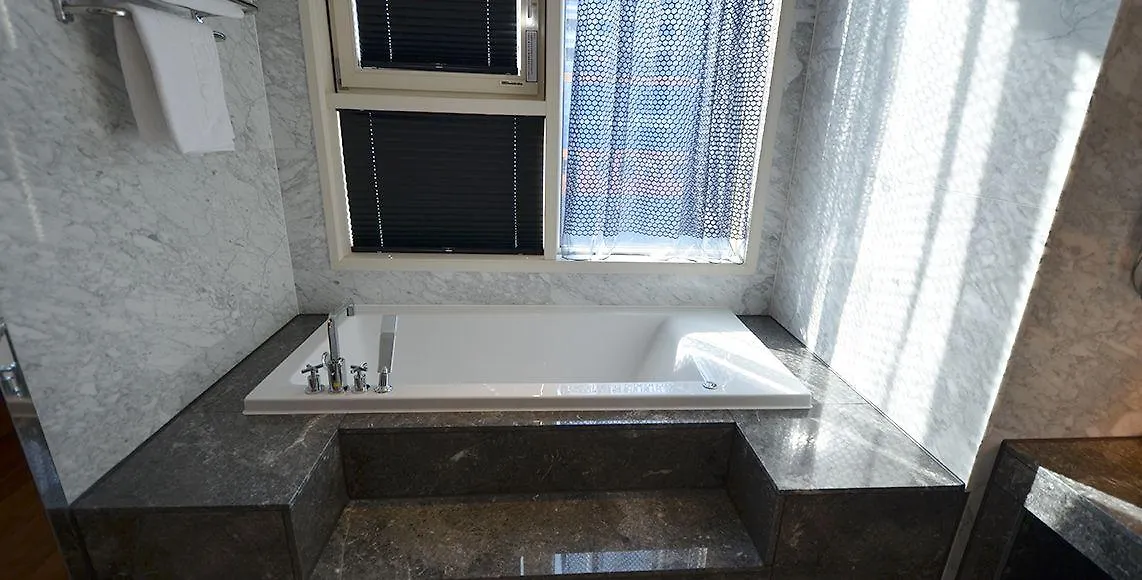 Hotel Cacao Incheon 3*,