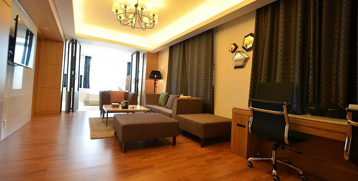 Hotel Cacao 인천 3*,