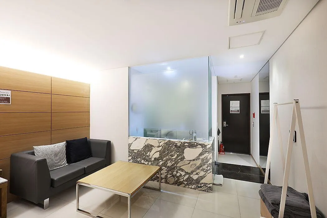 Hotel Cacao 인천 3*,